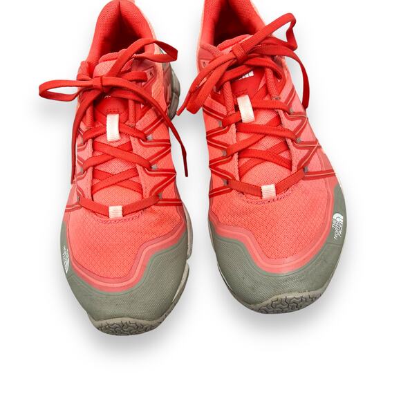 THE NORTH FACE LiteWave Ampere Woman’s Athletic Shoes 9 - Picture 2 of 8